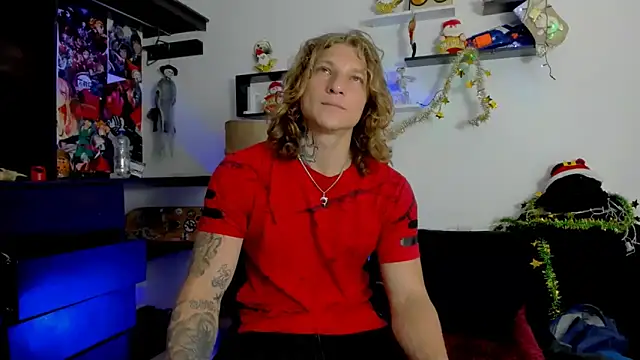 Snapshot of Tom_Krakow chatting on December 2024 08:23:02 PM Tom Krakow online show from December 2024 08:23:02 PM