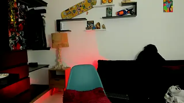 Snapshot of Tom_Krakow chatting on February 2025 06:30:02 PM Tom Krakow online show from February 2025 06:30:02 PM