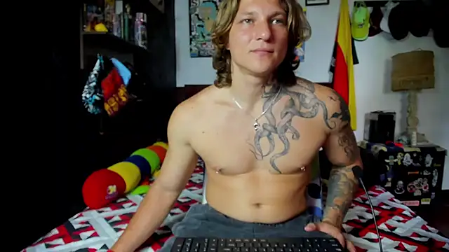 Tom Krakow online show from February 2026 07:47:02 PM