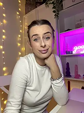 Hii Lolla online show from December 2024 03:21:01 PM