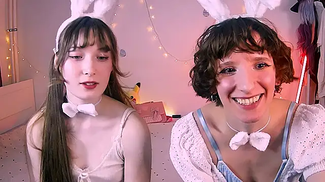 Violet Veliya online show from April 2026 05:51:01 PM