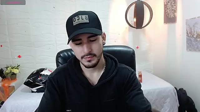 DmitriSanders online show from December 2024 08:36:01 PM