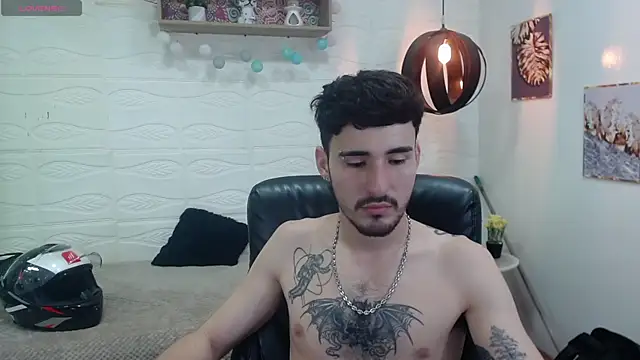 DmitriSanders online show from January 2025 01:53:01 AM