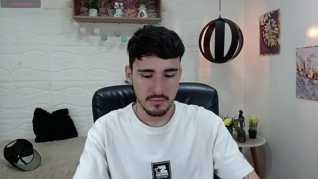 DmitriSanders online show from January 2025 12:36:02 AM