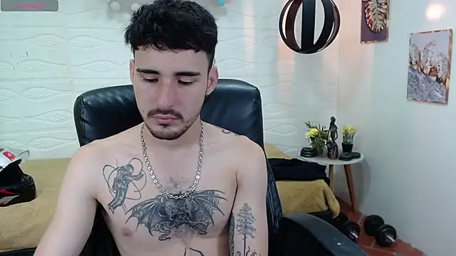 DmitriSanders online show from February 2025 08:53:02 PM