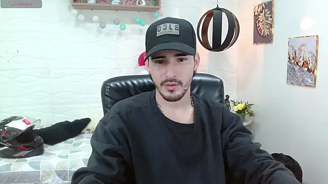 DmitriSanders online show from February 2025 09:02:01 PM