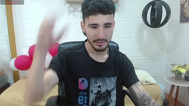 DmitriSanders online show from March 2025 08:57:01 PM