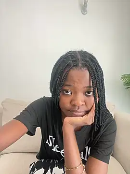 Snapshot of Grusha19 chatting on February 2025 08:48:01 AM Grusha19 online show from February 2025 08:48:01 AM