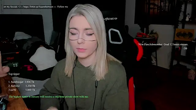 Lisaonthemoon online show from January 2026 02:41:01 PM