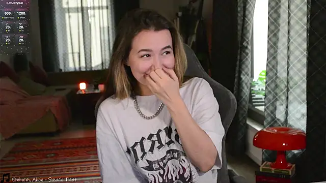 Megan  Hart online show from March 2025 06:05:01 AM