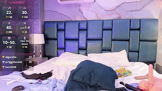 Nahomi Wild online show from January 2025 12:41:01 AM