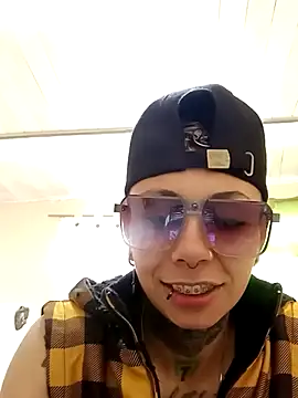 real fenix online show from March 2025 09:01:02 PM