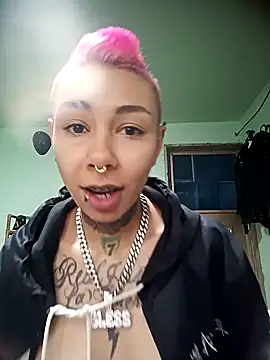 real fenix online show from September 2025 03:00:02 PM