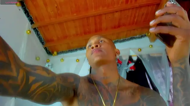 esteveen ortegas  online show from March 2026 09:43:01 PM