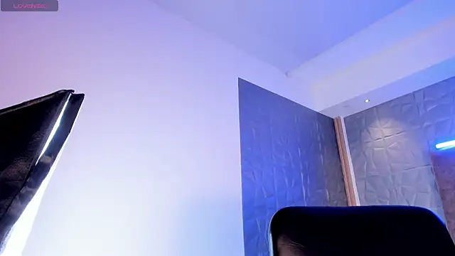 alicee smithh1 online show from November 2025 07:50:02 PM