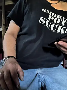 Snapshot of TexaSMESS_37 chatting on February 2026 04:36:01 PM TexaSMESS 37 online show from February 2026 04:36:01 PM