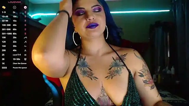 black wiidow online show from January 2025 04:02:02 AM