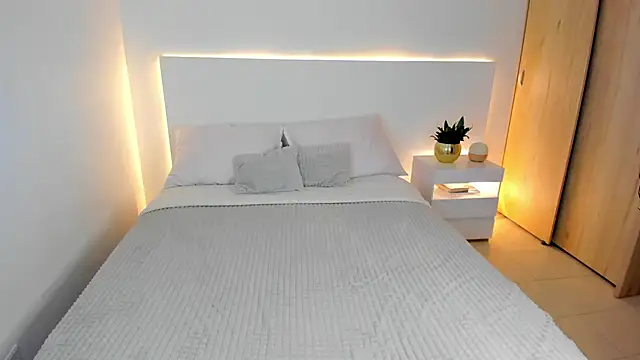 AndreaMartini online show from January 2025 03:43:01 AM