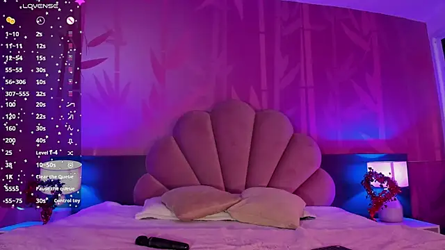 Lezy  online show from February 2025 04:26:01 PM