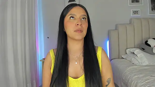 Snapshot of Gytha_davis chatting on March 2025 02:12:02 PM Gytha davis online show from March 2025 02:12:02 PM