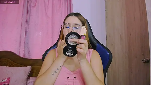 ParisShayk online show from February 2025 06:04:02 PM