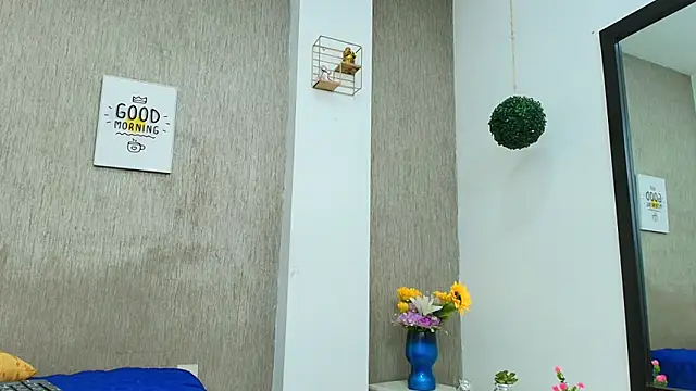 Cloeandtyfanny online show from February 2025 09:30:01 AM