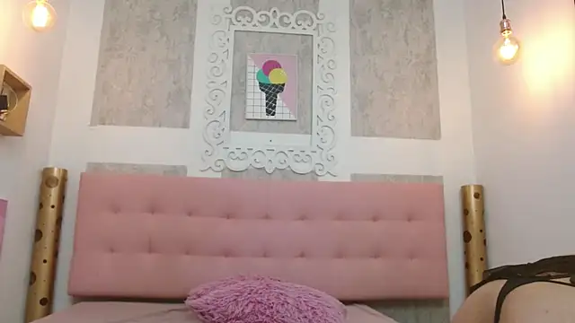 Cloeandtyfanny online show from March 2025 03:23:02 AM