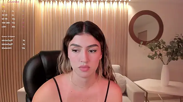 PaulinaSantos  online show from March 2025 01:34:02 AM