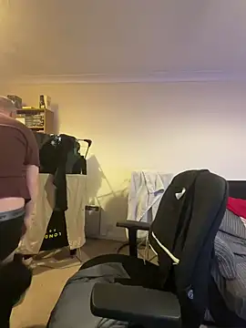 LondonTeffy online show from December 2024 10:26:02 PM