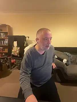 LondonTeffy online show from October 2025 09:26:01 PM