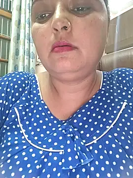 Dianaa9 online show from October 2025 12:03:02 PM