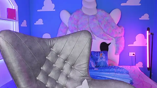 miss keisi online show from March 2026 06:04:02 PM