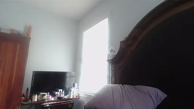 Snapshot of ebonyred chatting on February 2026 03:57:01 PM ebonyred online show from February 2026 03:57:01 PM