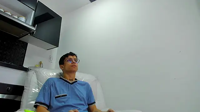 AgarEvans online show from December 2024 04:36:02 AM