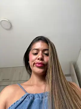 Snapshot of MelissaWaltton chatting on August 2026 10:01:02 PM MelissaWaltton online show from August 2026 10:01:02 PM