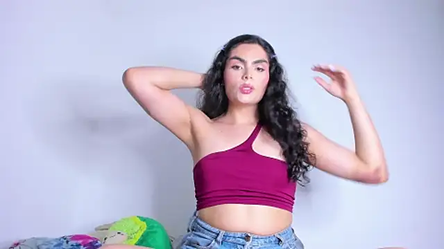 cheryl blossom69 online show from September 2025 03:41:02 AM