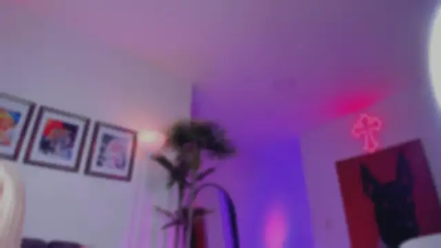 Taylor  foxxx online show from October 2025 04:21:02 AM