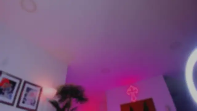 Taylor  foxxx online show from October 2025 04:45:02 AM