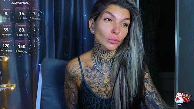 tattooedBabyy online show from November 2025 11:58:01 AM
