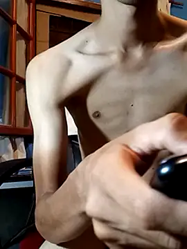 Snapshot of takumysexy chatting on March 2025 02:03:01 AM takumysexy online show from March 2025 02:03:01 AM