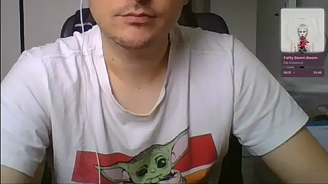 Snapshot of ShiitakeBR chatting on October 2025 03:53:01 PM ShiitakeBR online show from October 2025 03:53:01 PM