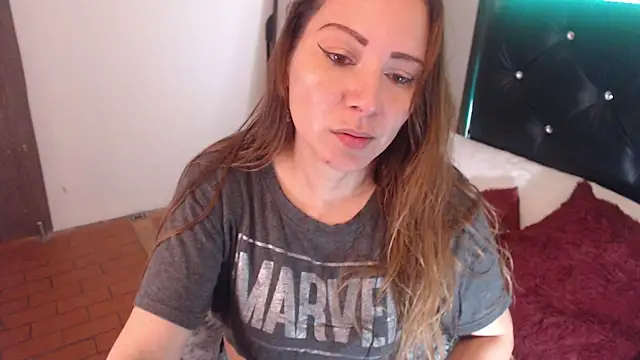 Snapshot of camila_delarosa chatting on October 2025 12:39:02 PM camila delarosa online show from October 2025 12:39:02 PM