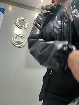 Dalila Thoms online show from February 2025 09:30:01 AM