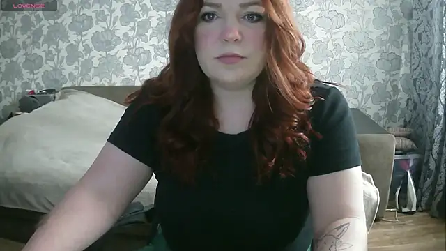 Sabrina Poison online show from September 2025 07:01:02 AM