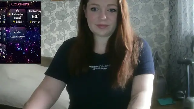Snapshot of Sabrina_Poison chatting on July 2026 02:42:02 AM Sabrina Poison online show from July 2026 02:42:02 AM