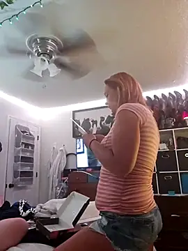 Dixiefaye Pika online show from March 2025 02:55:02 PM