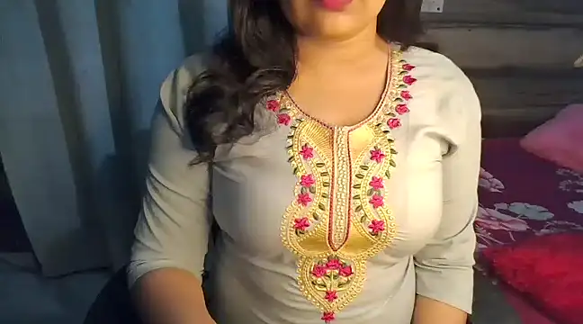 Trezza online show from March 2025 03:58:02 PM