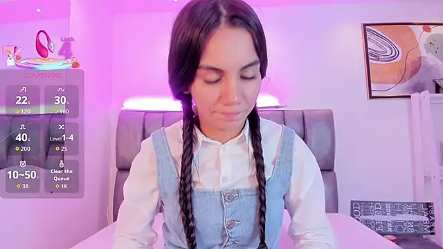 martina mancini online show from September 2025 01:01:01 PM