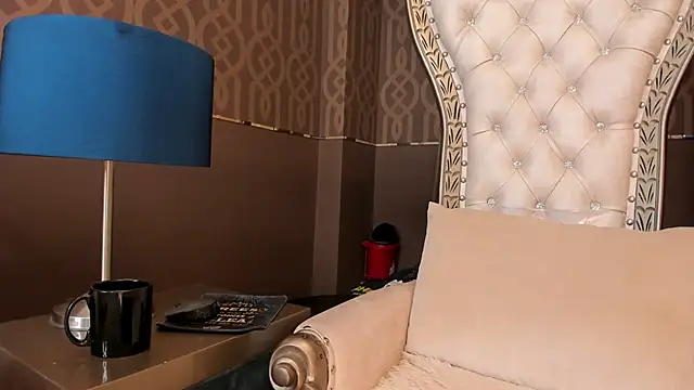 Janna Rousse  online show from January 2025 09:11:02 PM