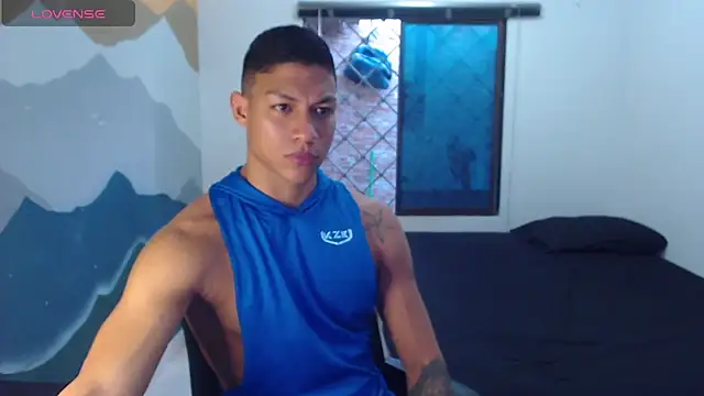 Snapshot of aalan_foxter chatting on January 2025 10:34:01 PM aalan foxter online show from January 2025 10:34:01 PM